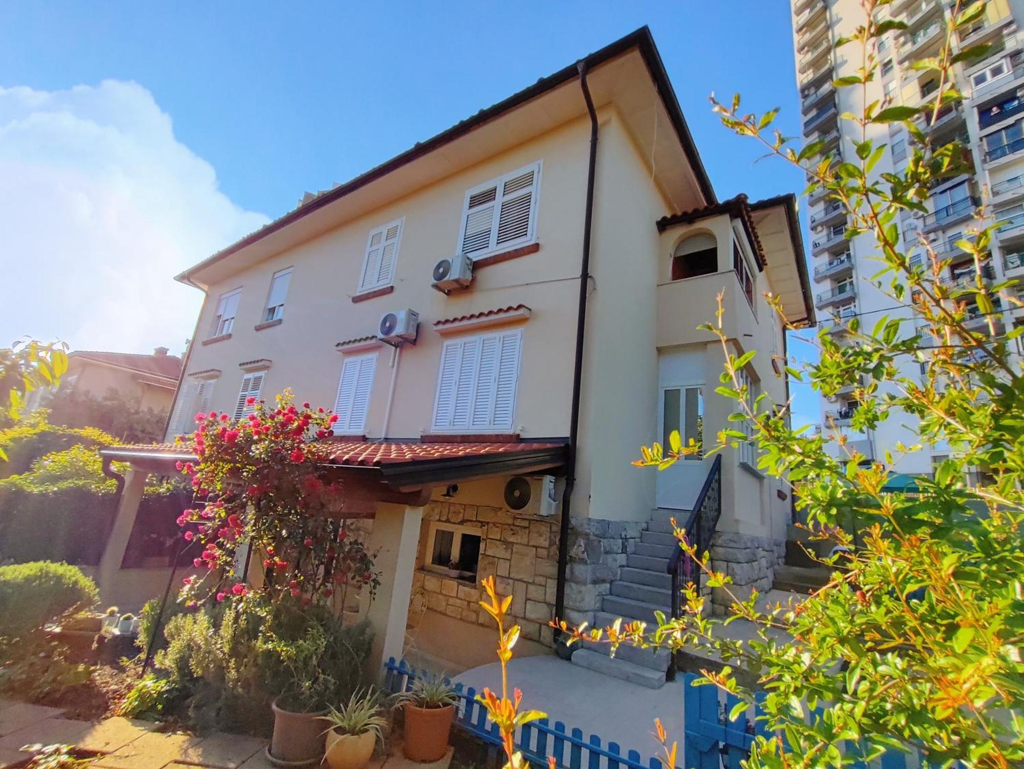 House Apartment Torretta Fiume Kültér fotó